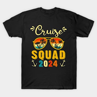 Family Trip Matching Group Travel Vintage Cruise Squad 2024 T-Shirt